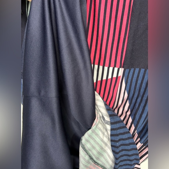 Phase Eight Size 8 Abstract Patterned Wrap Over Effect Dress Navy Blue - Picture 9 of 11